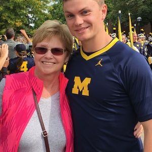 Meet your Posher, Vicki